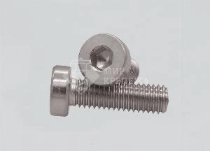 Винт DIN 7984 М 4х18 А2