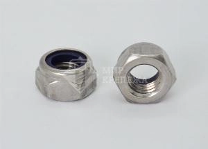 Гайка DIN 985 М 8х1 А2-70