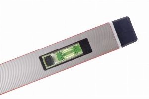 Уровень алюминиевый, магнит, фрезерованный, 3 глазка (1 зеркальный), двухкомпонентные рукоятки, 800 мм Matrix